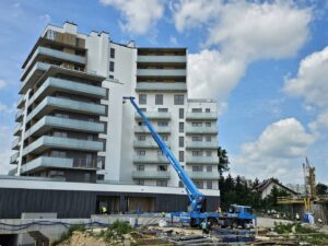 Mycie elewacji w województwie lubelskim – kiedy warto zdecydować się na profesjonalne czyszczenie?